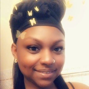 Meet your Posher, Jade